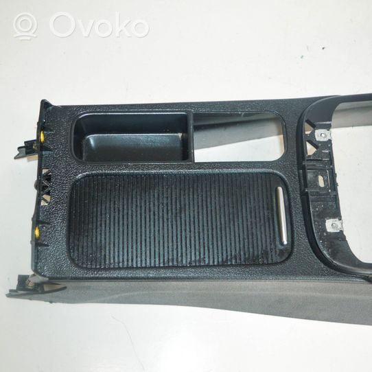 Volkswagen Tiguan Console centrale 5N2863243C