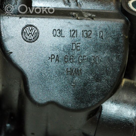 Volkswagen PASSAT B6 Tubo di aspirazione dell’aria 03L121132Q
