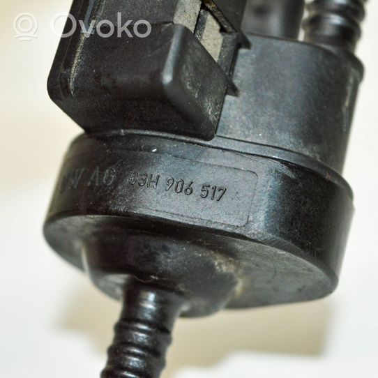 Volkswagen Touareg II Valve de freinage 03H906517