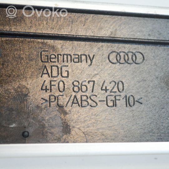 Audi A6 S6 C6 4F Listwa drzwi tylnych 4F0867420