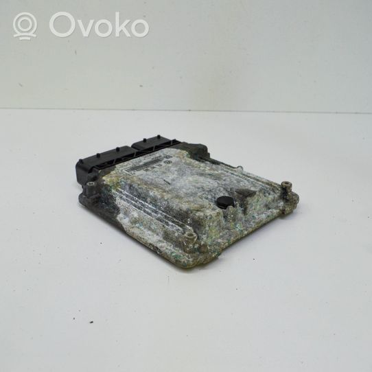 Volkswagen PASSAT CC Engine control unit/module 03L907309