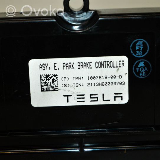 Tesla Model S Takajarrun EMF-ohjainlaite/moduuli 100761800D