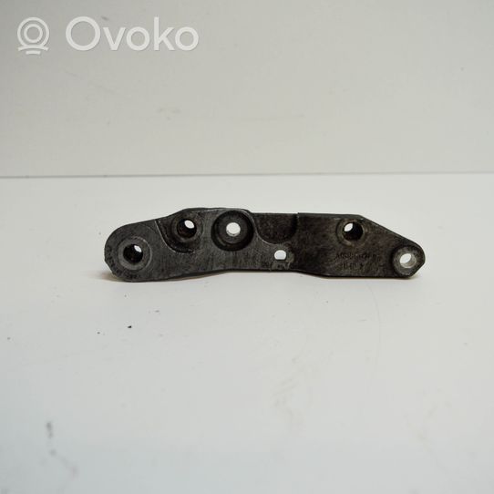 Jaguar XF X250 Altra parte del vano motore 4R8Q19D624AE