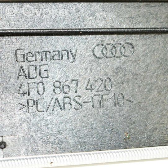 Audi A6 S6 C6 4F Aizmugurē loga slēdža dekoratīvā apdare 4F0867420
