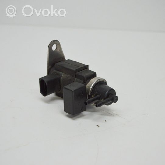 Audi A8 S8 D3 4E Valve de freinage 057906630A