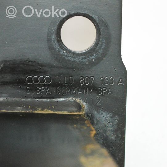 Audi Q7 4L Balkis priekinio bamperio 4L0807134C