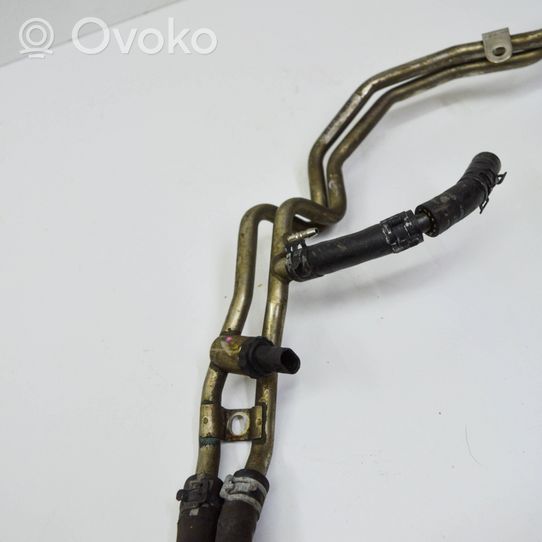 Volkswagen Tiguan Tuyau d'alimentation conduite de carburant 03L201360K