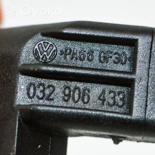 Volkswagen Tiguan Czujnik położenia wału korbowego 032906433