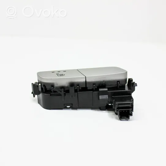 Mercedes-Benz C W205 Seat heating switch A2139057302