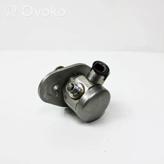 BMW X2 F39 Pompe d'injection de carburant à haute pression 8631642