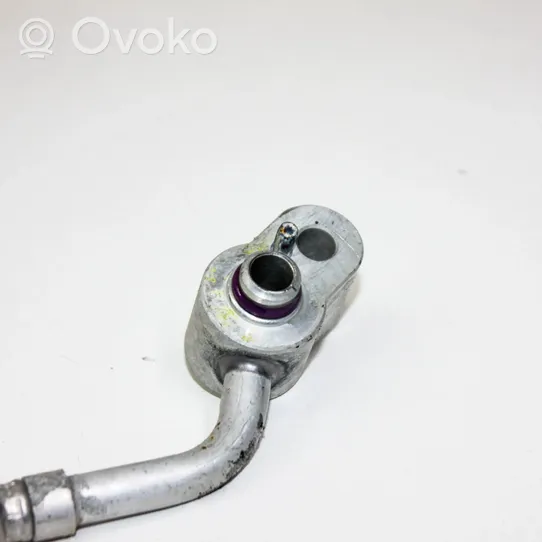 Audi Q7 4L Ilmastointilaitteen putki (A/C) 4L0820739