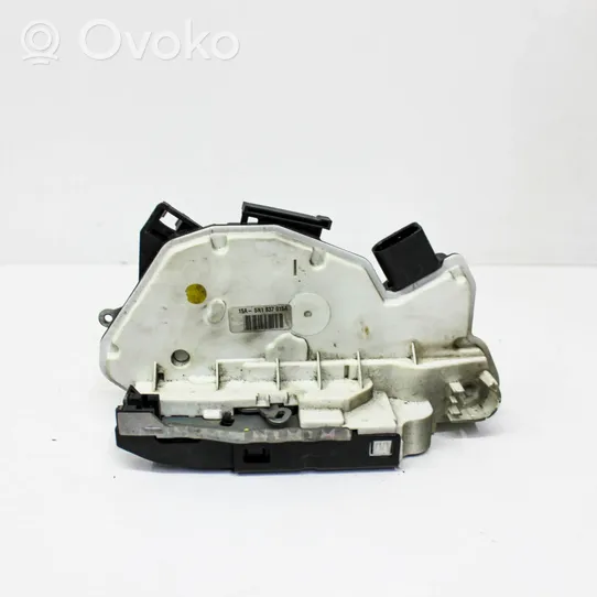 Volkswagen Scirocco Front door lock 5N1837015A