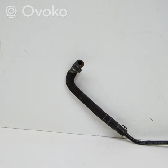 Audi Q5 SQ5 Przewód / Wąż podciśnienia 8R0121081