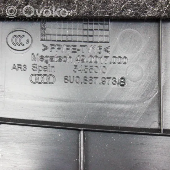 Audi Q3 8U Verkleidung Heckklappe Kofferraumdeckel 8U0867973B