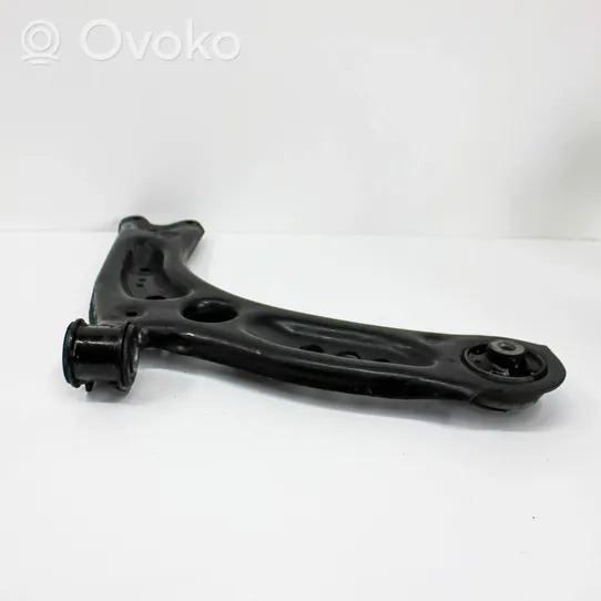 Volkswagen Golf VII Front lower control arm/wishbone 5QM407152A