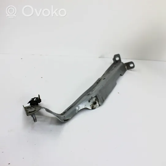 Audi A4 S4 B8 8K Soporte de montaje del guardabarros 8K0821135H