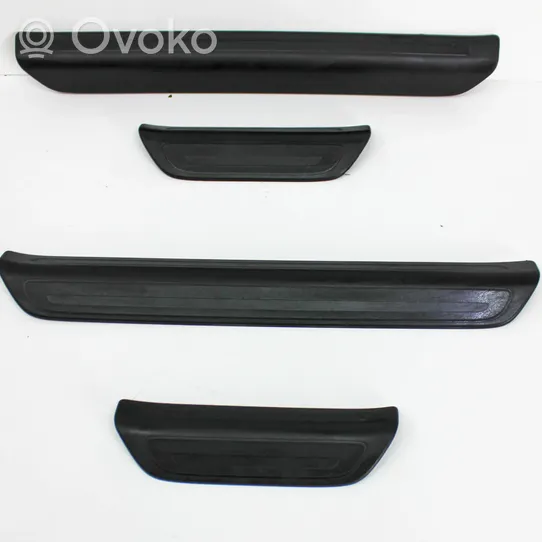 Audi Q3 8U Garniture de protection de seuil intérieur 8U0853374