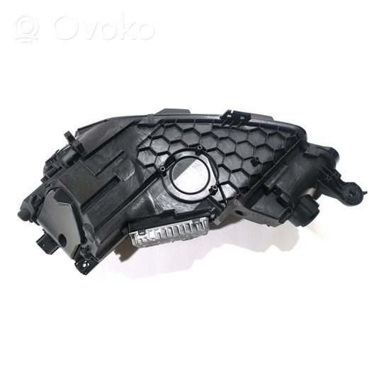 Audi A5 Phare frontale 8W6941086D