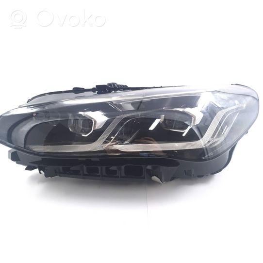 BMW 2 Active Tourer U06 Lampa przednia 