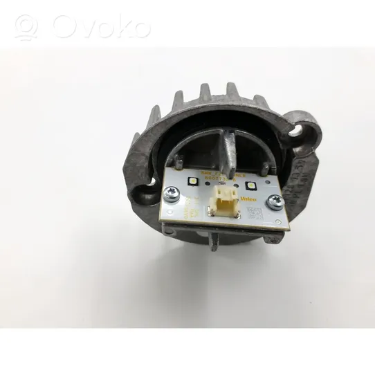 BMW 2 F22 F23 LED ballast control module B007732