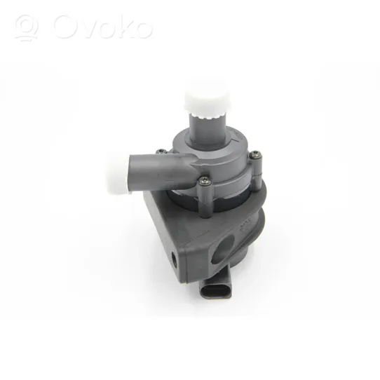 Audi A5 8T 8F Pompe de circulation d'eau 06H965561