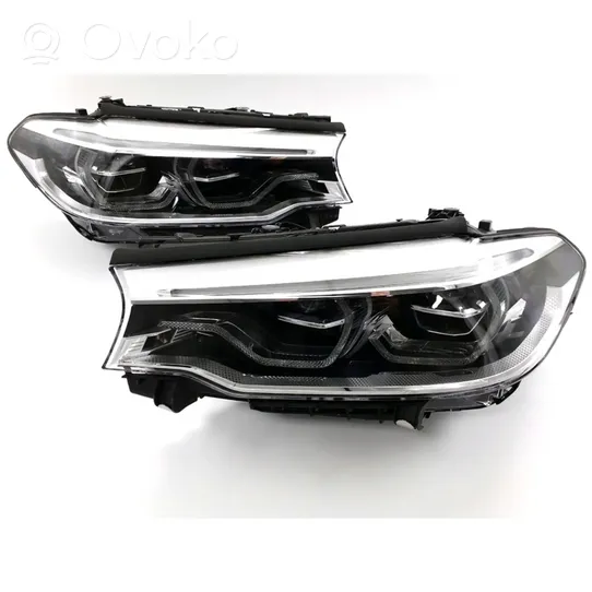 BMW 5 G30 G31 Set di fari/fanali 7214961