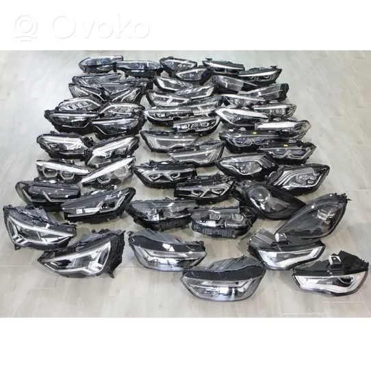 BMW 2 F22 F23 Galinių žibintų komplektas 7420991