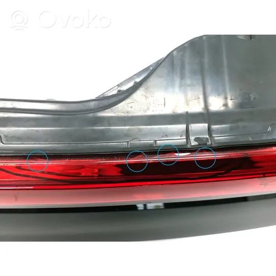 Audi Q8 Lampy tylnej klapy bagażnika 4M8.945.095.S