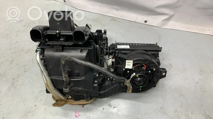 Opel Insignia A Interior heater climate box assembly 13257011