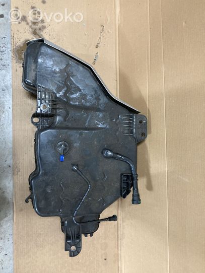 Audi Q3 8U Réservoir de fluide AdBlue 5N0131877