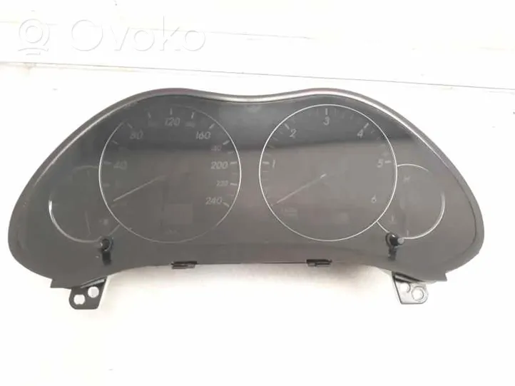 Toyota Avensis T220 Tachimetro (quadro strumenti) 8380005630H