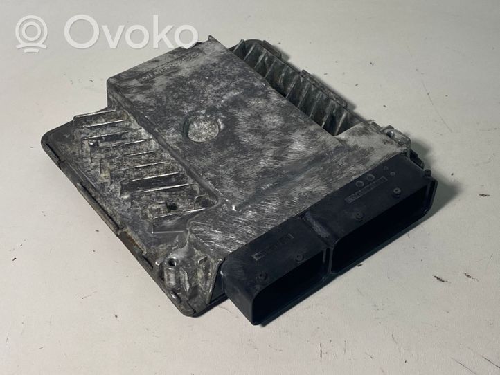 Volkswagen PASSAT B6 Sterownik / Moduł ECU 03G906018FG