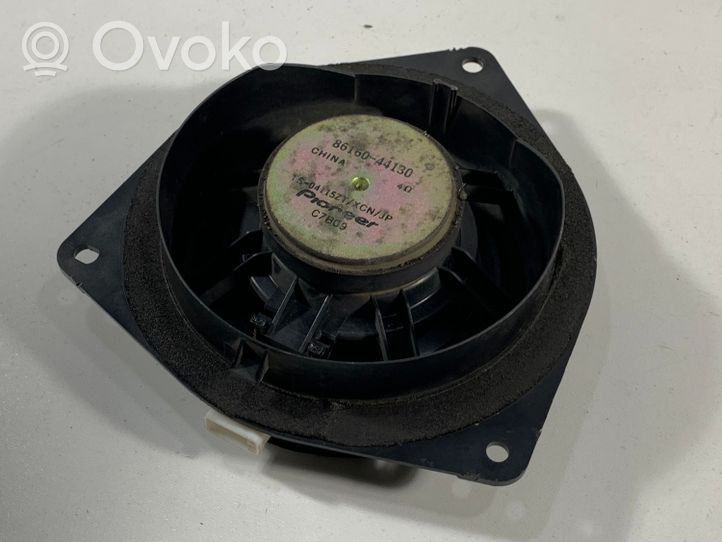 Toyota Avensis Verso Enceinte de porte arrière 8616044130