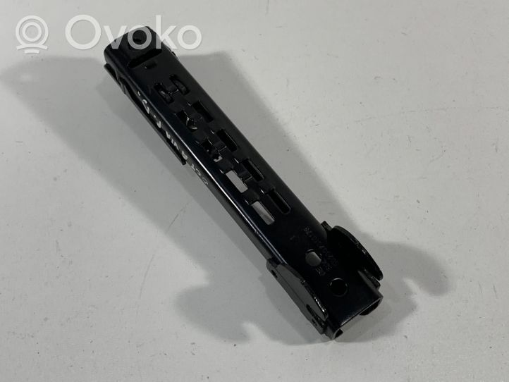 Volkswagen Golf Plus Moteur de réglage de ceinture de sécurité 1T0857819A