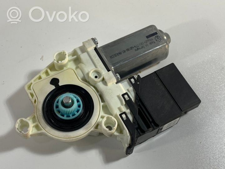 Skoda Octavia Mk2 (1Z) Silniczek podnoszenia szyby drzwi tylnych 1K0959703J
