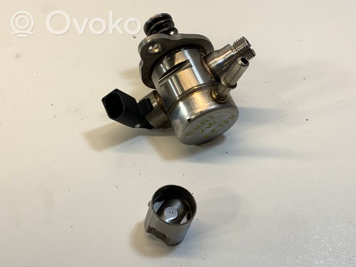 Audi A3 S3 8V Pompe d'injection de carburant à haute pression 05E127027