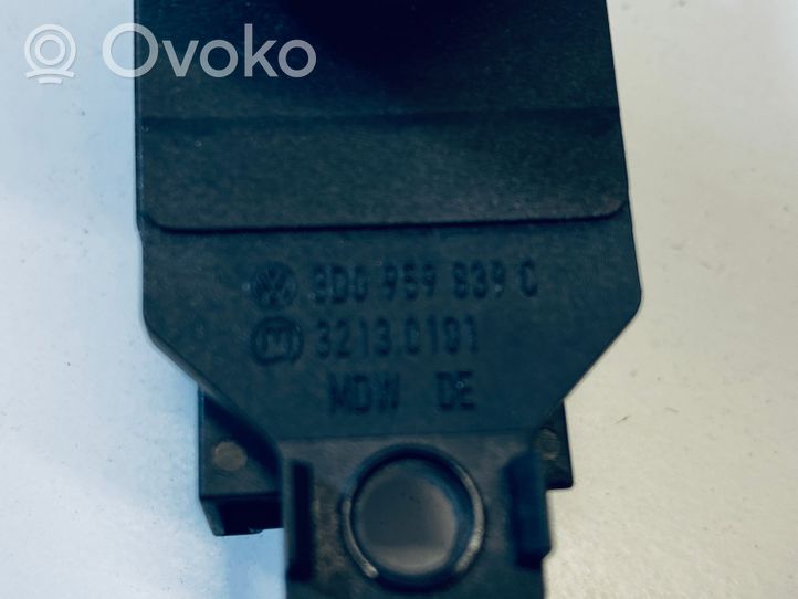 Volkswagen Touareg I Engine start stop button switch 3D0959839C