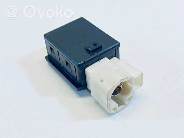 Volkswagen Golf VII Connettore plug in USB 5Q0035726B
