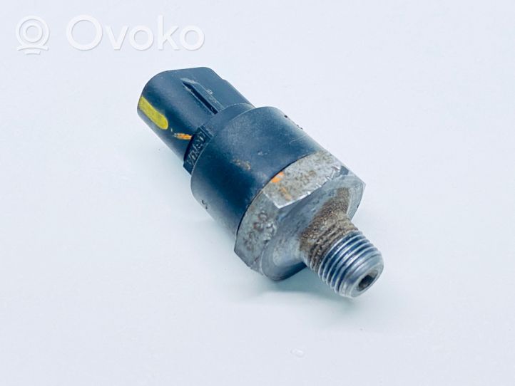 Toyota Aygo AB40 Oil pressure sensor 8353028020