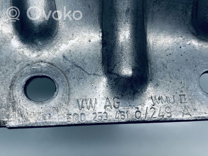 Volkswagen Golf VII Äänenvaimentimen kannattimen pidin 5Q0253461R