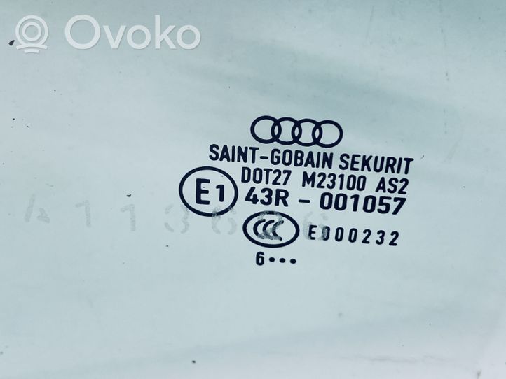 Audi A3 S3 8P Pagrindinis galinių durų stiklas 8P4845205