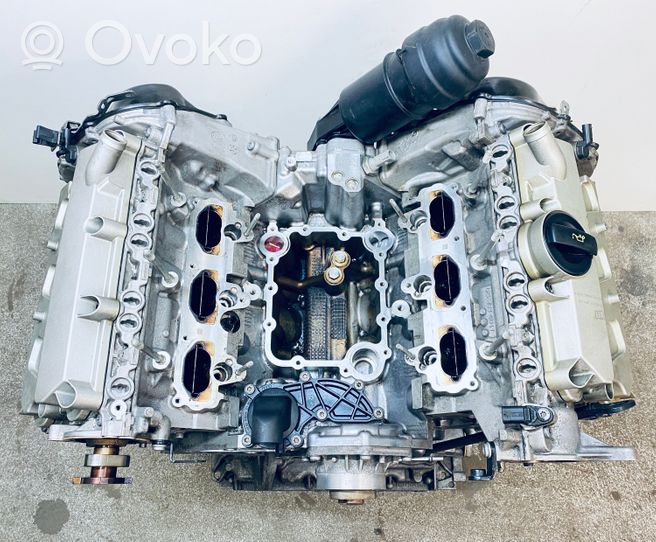 Volkswagen Touareg II Engine 06E100033N