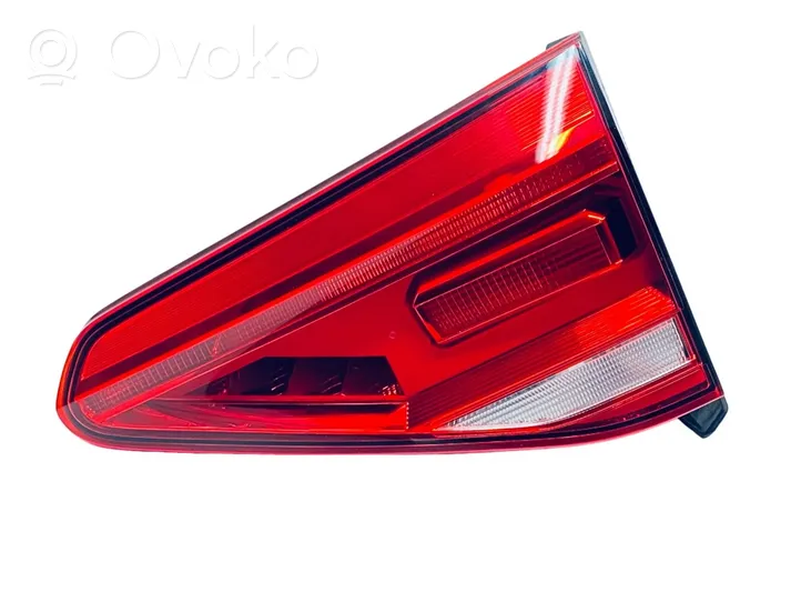 Volkswagen Touran III Tailgate rear/tail lights 5TA945094D