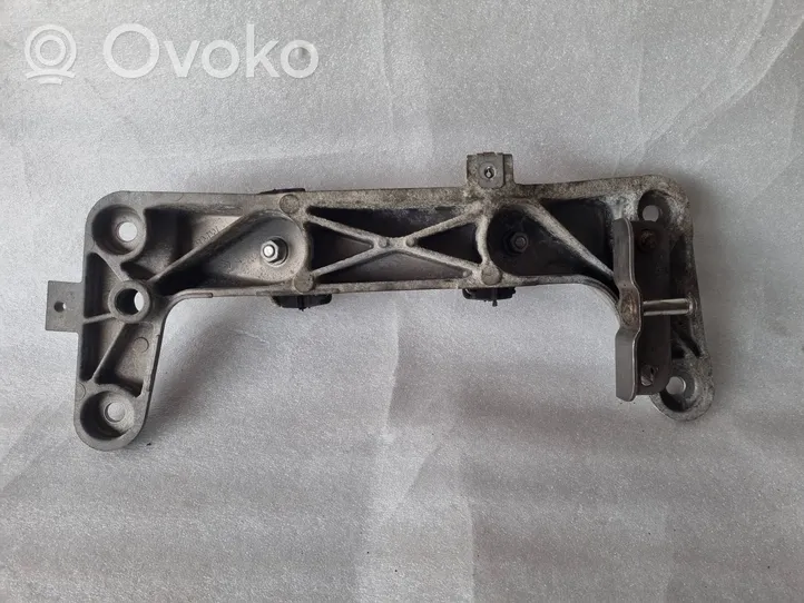 BMW M4 F82 F83 Gearbox mounting bracket 6796611