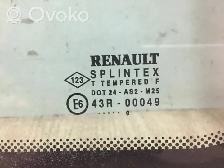 Renault Megane I Fenêtre latérale avant / vitre triangulaire 7700828334