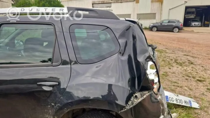 Dacia Duster Fusée d'essieu de moyeu de la roue avant 8200881829