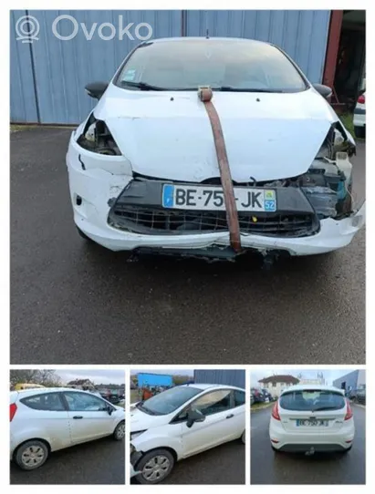 Ford Fiesta Pompa spryskiwacza szyby przedniej / czołowej 2022321