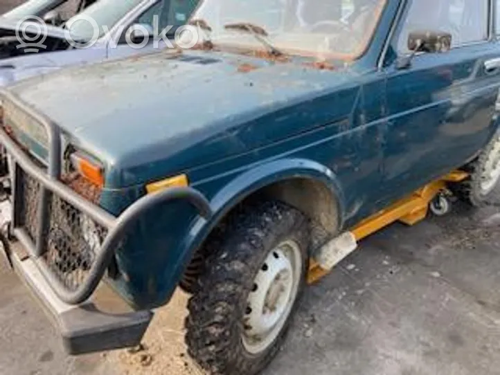 Lada Niva Tapón del depósito de combustible 