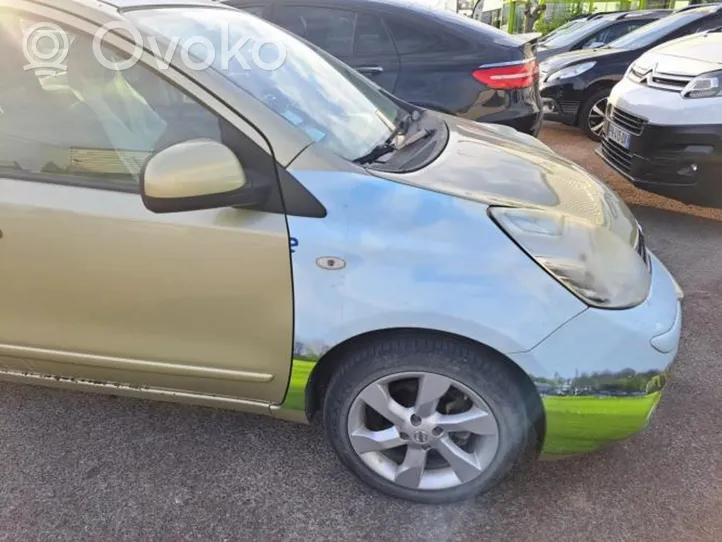 Nissan Note (E11) Takapyörän sisälokasuojat 767499U00A