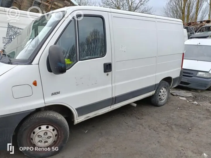 Peugeot Boxer Étrier de frein avant 4401L9